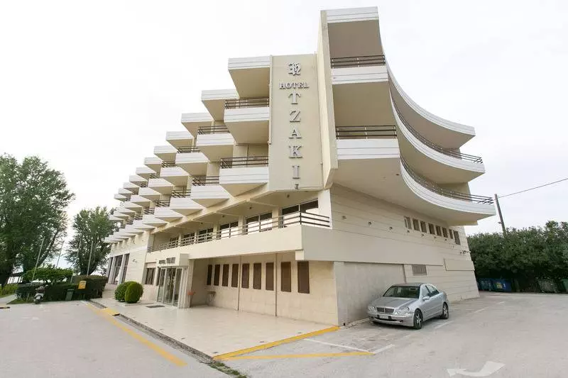 Tzaki Hotel & Restaurant Patras