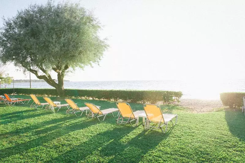 Tzaki Hotel & Restaurant Patras