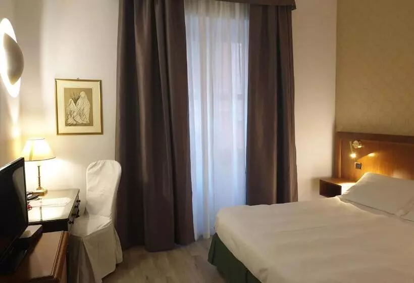 Hotel Alli Due Buoi Rossi