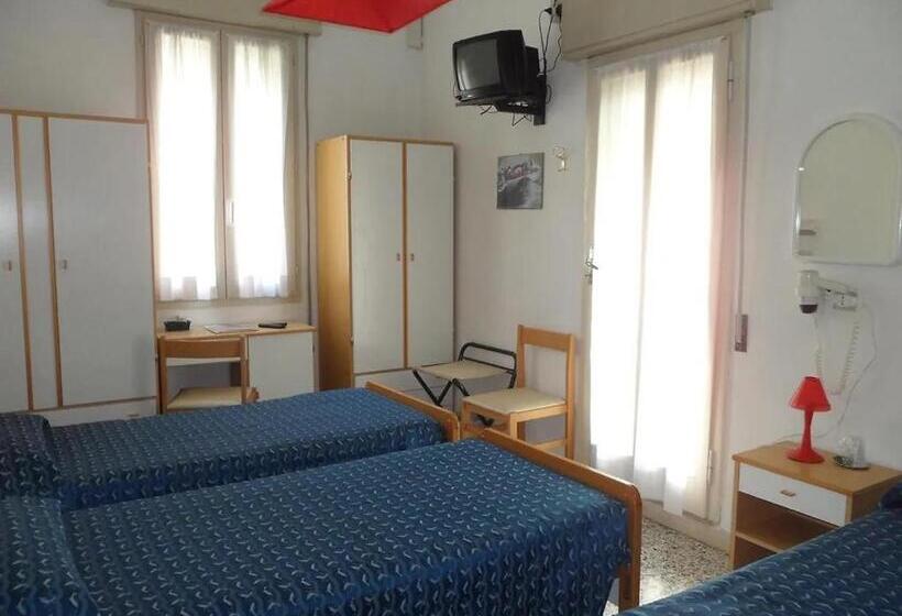 Hotel Camere Capinera