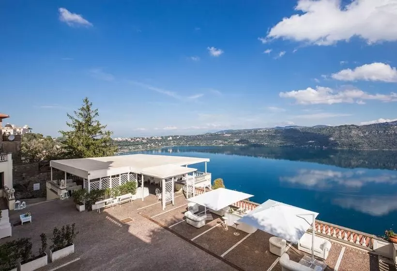 בית מלון כפרי Castel Vecchio