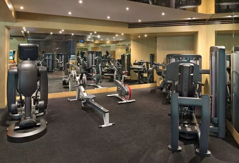 هتل Grand Hyatt Hong Kong