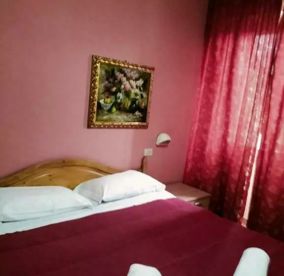 בית מלון כפרי Il Centrale