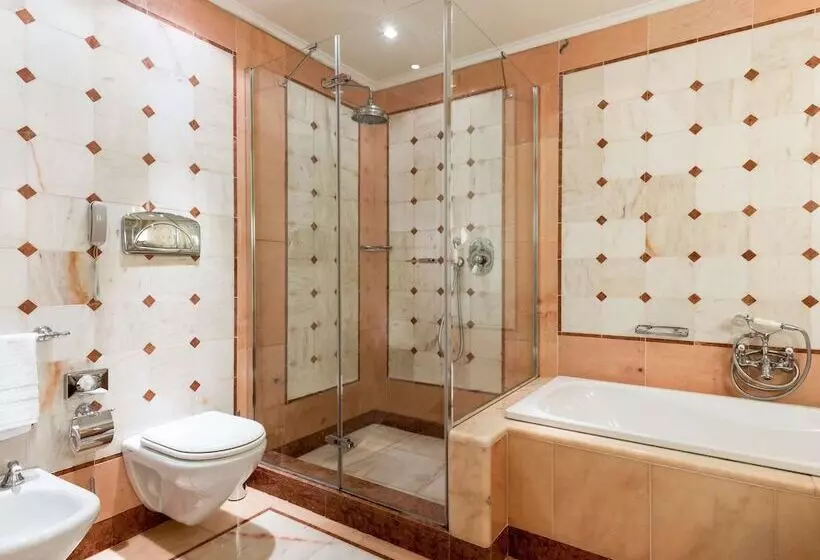 호텔 Mercure Petriolo Siena Terme Spa