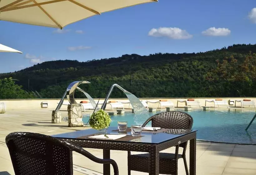 호텔 Mercure Petriolo Siena Terme Spa