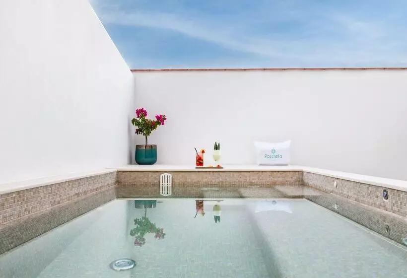 ホテル Pazziella Garden & Suites