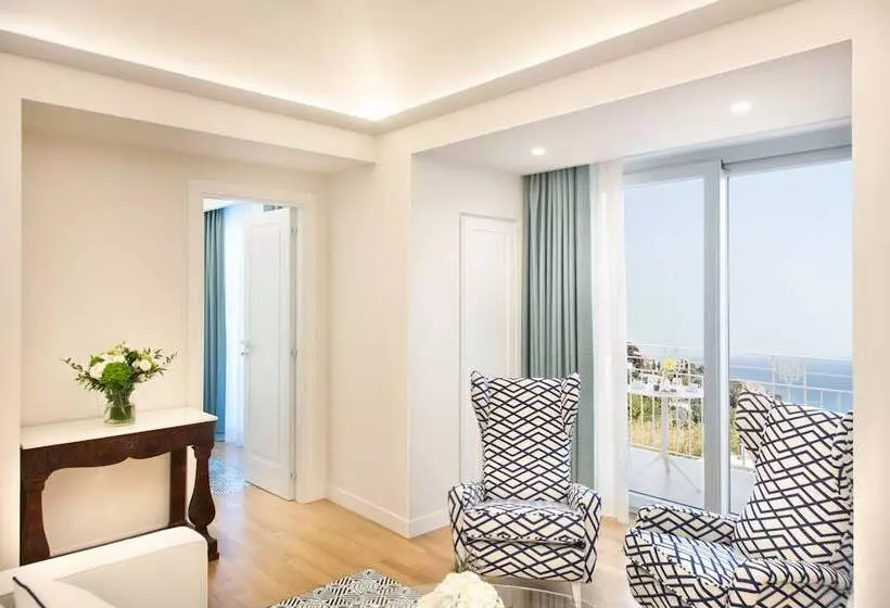 ホテル Pazziella Garden & Suites