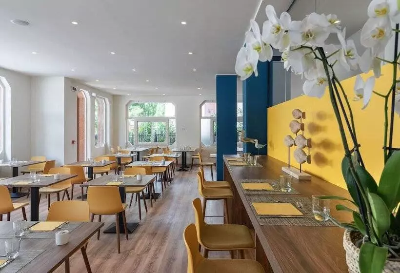 בית מלון כפרי Riva