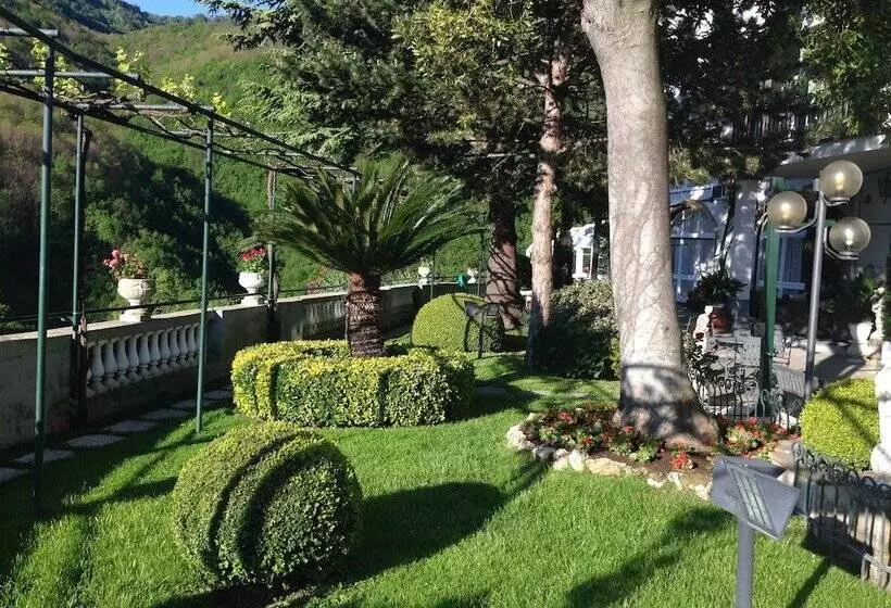 酒店 Scapolatiello