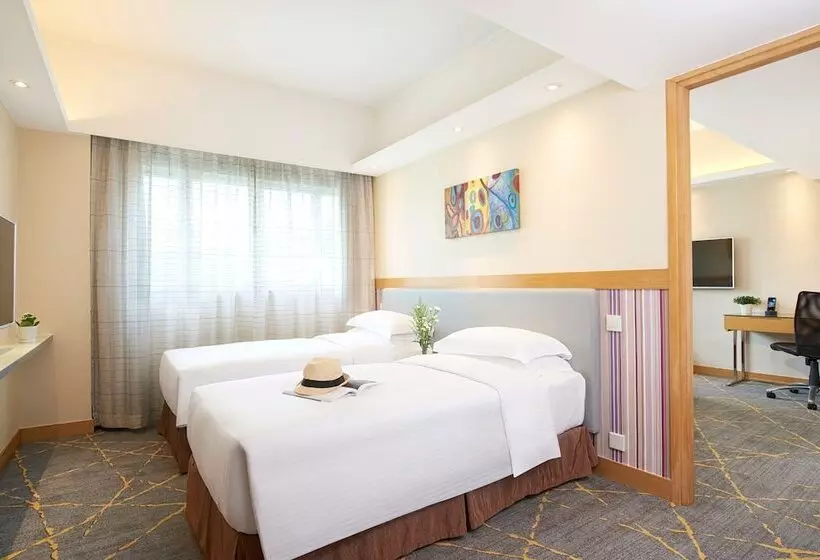 هتل The Cityview   Chinese Ymca Of Hong Kong