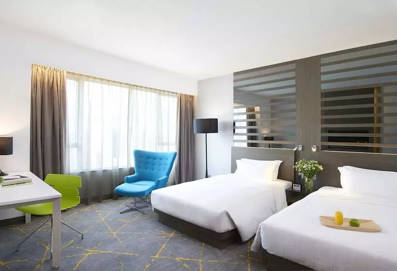 هتل The Cityview   Chinese Ymca Of Hong Kong