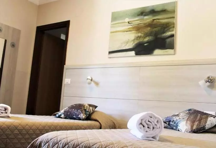 Nuovo Hotel Giardini