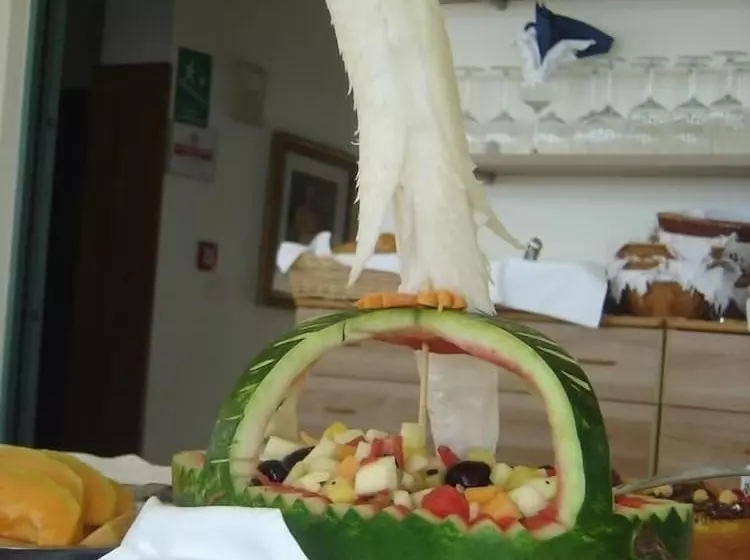 Отель Apollonia