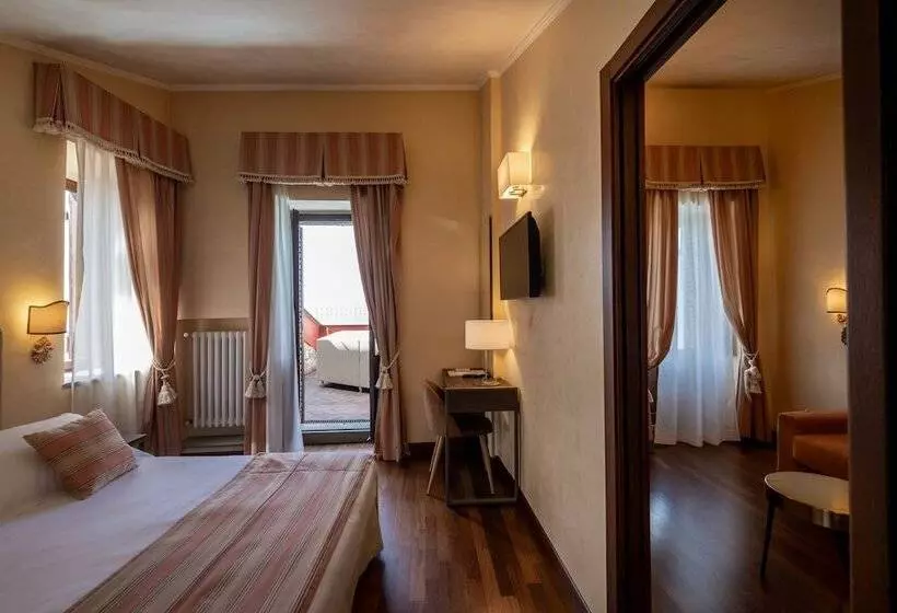 فندق Bosone Palace