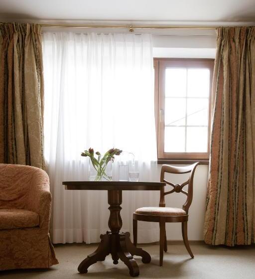 ホテル Castel Rundegg