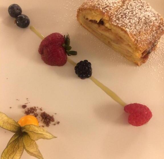 ホテル Castel Rundegg