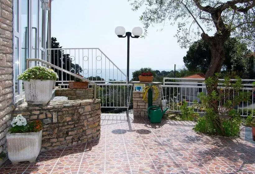 בית מלון כפרי Cristallo