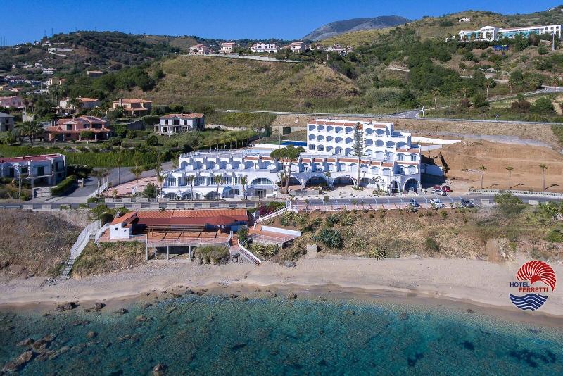 בית מלון כפרי Ferretti