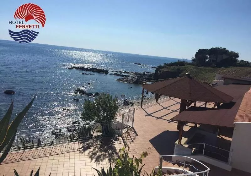 בית מלון כפרי Ferretti