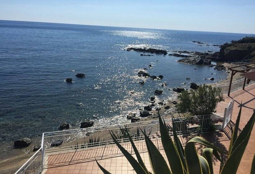 בית מלון כפרי Ferretti