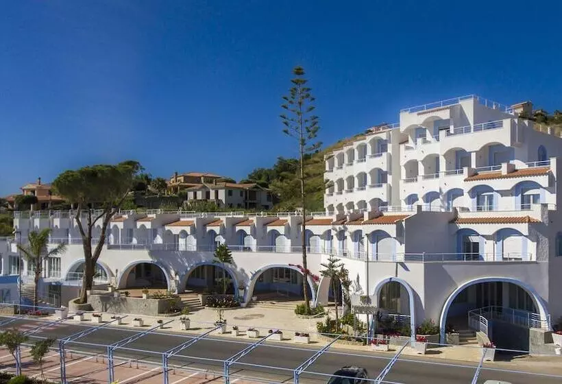 בית מלון כפרי Ferretti