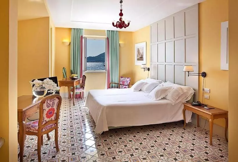 فندق Regina Isabella Resort Spa Restaurant