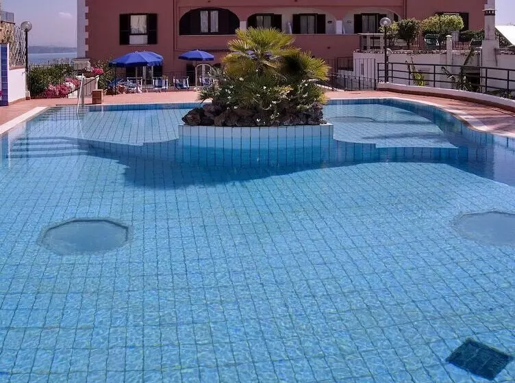 בית מלון כפרי Mare Blu Terme