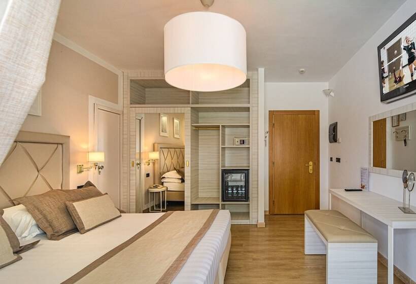 هتل Raffaelli Park