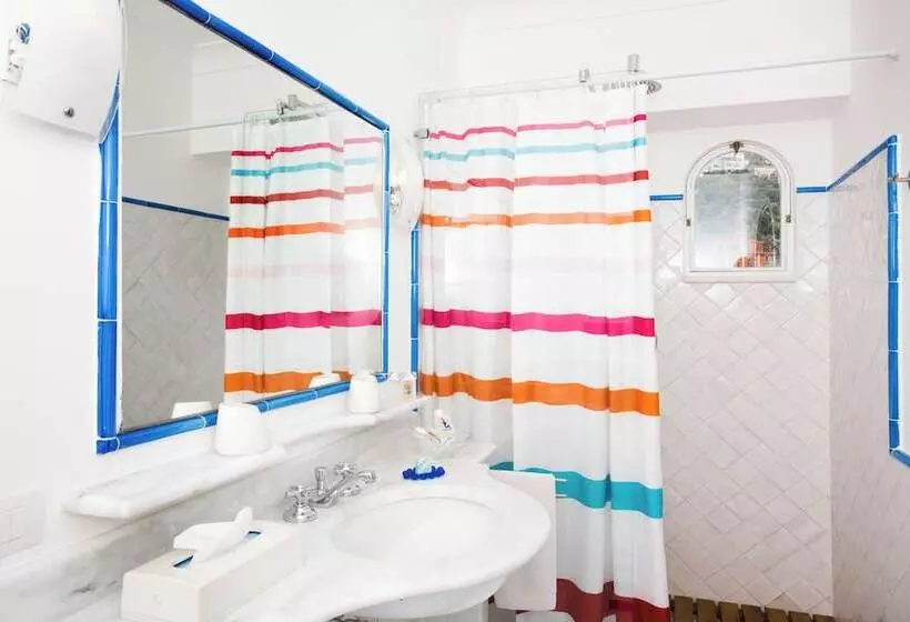 ホテル Albergo Miramare Positano