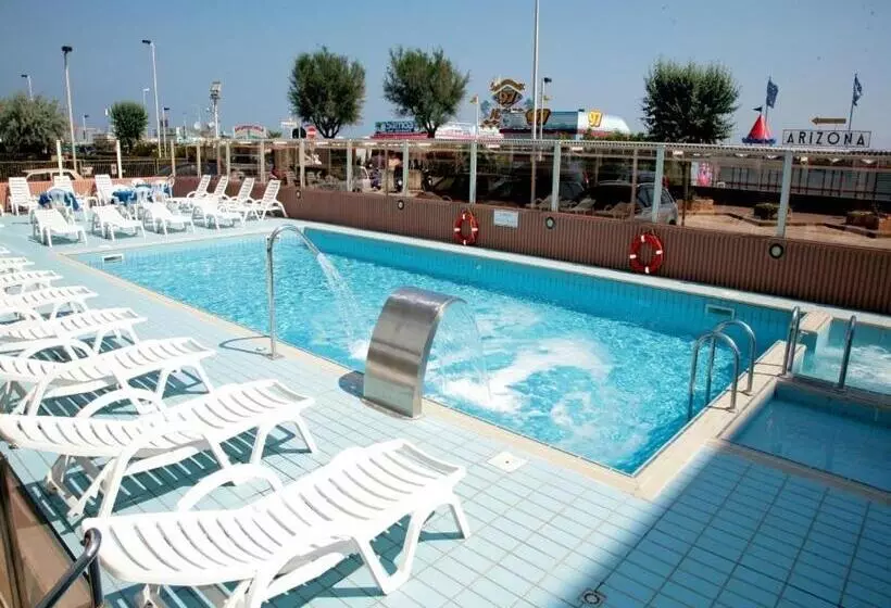 هتل Arizona