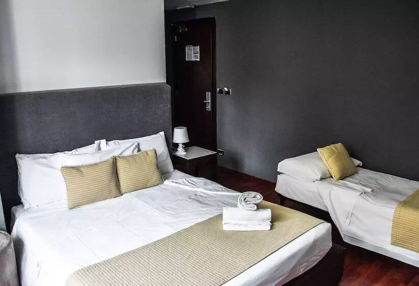 בית מלון כפרי Aston