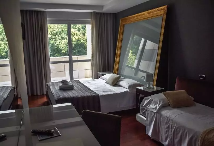 בית מלון כפרי Aston