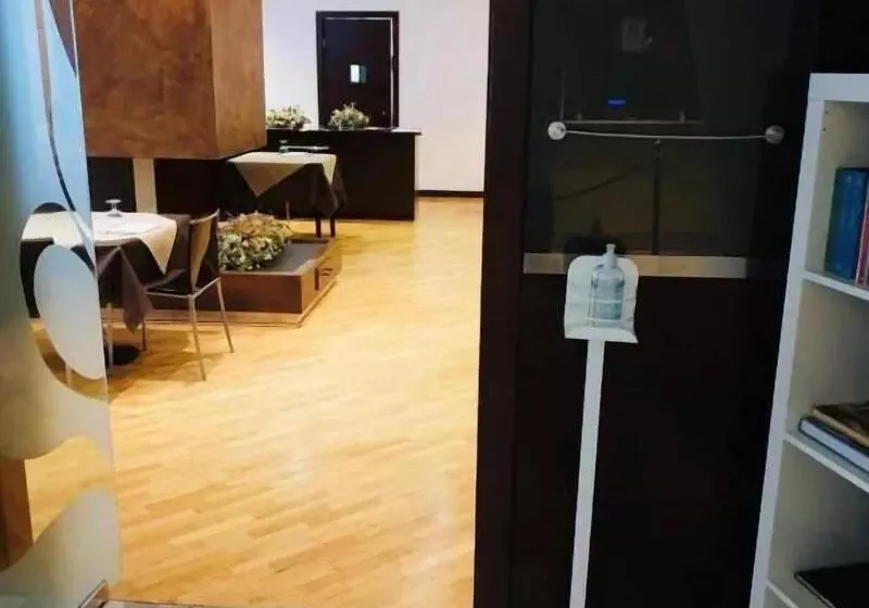 בית מלון כפרי Aston