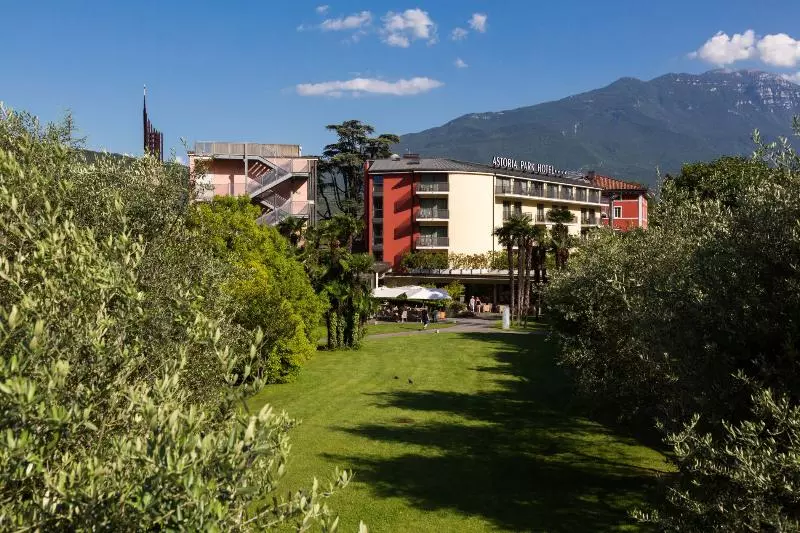 호텔 Astoria Resort