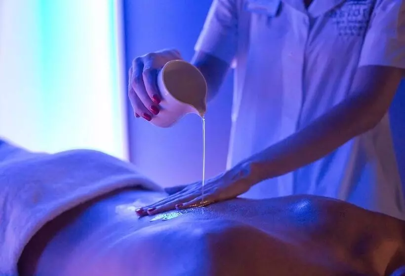 호텔 Astoria Resort