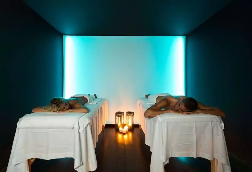 호텔 Astoria Resort