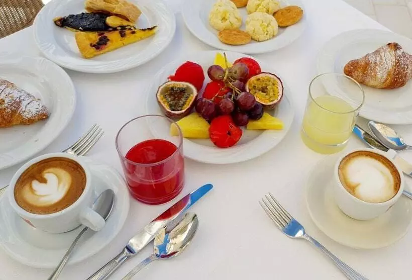 בית מלון כפרי Bellevue