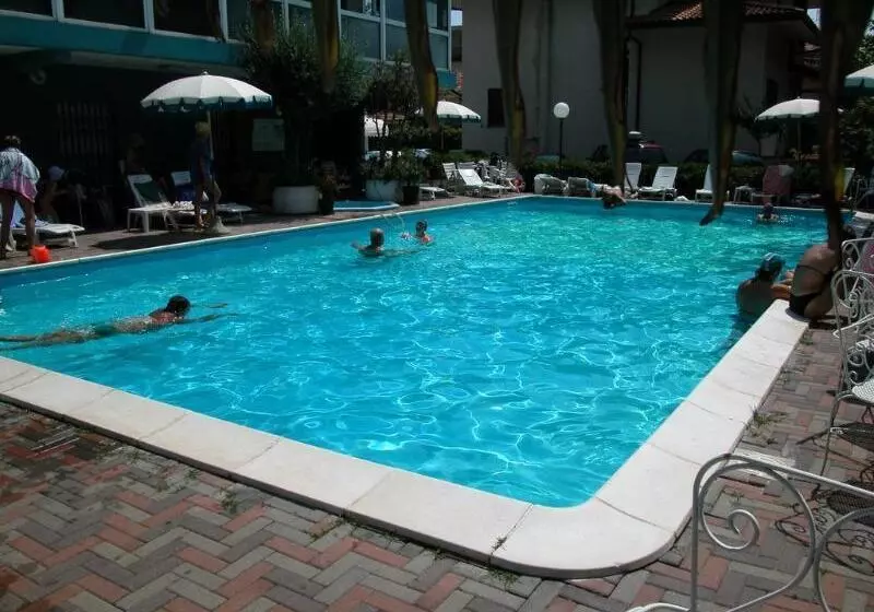 Dasamo Hotel   Dada Hotels