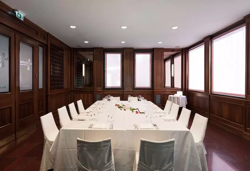 בית מלון כפרי Dei Congressi