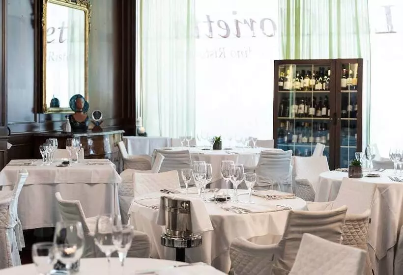 בית מלון כפרי Dei Congressi