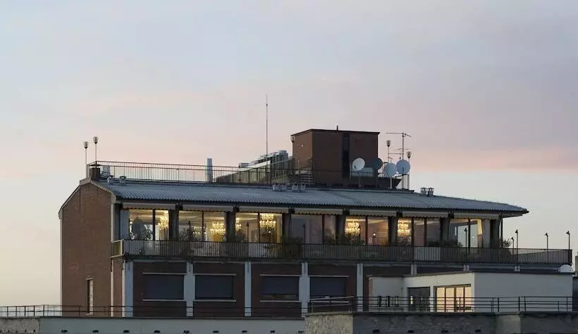 هتل Grande Albergo Roma