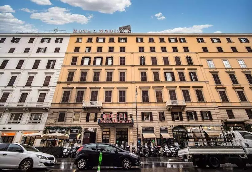 בית מלון כפרי Madison