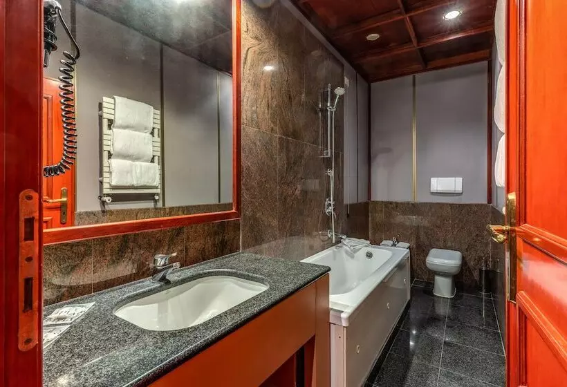 בית מלון כפרי Madison