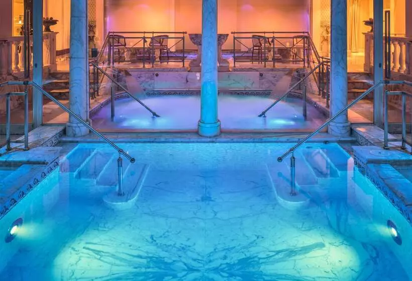 בית מלון כפרי Rome Cavalieri A Waldorf Astoria