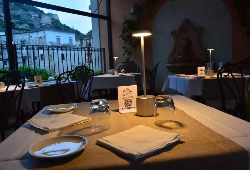 Отель Santa Lucia