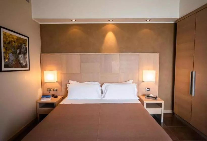 Отель Abruzzo Marina