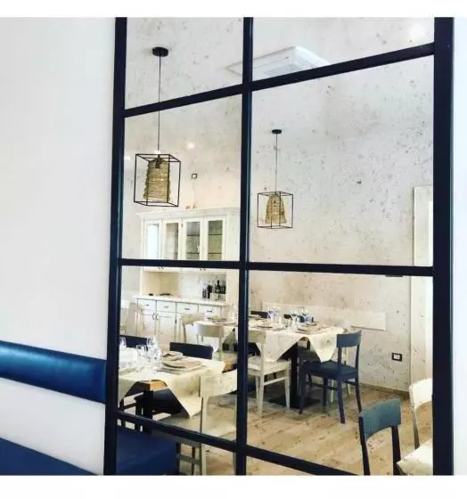 בית מלון כפרי Albergo Africa