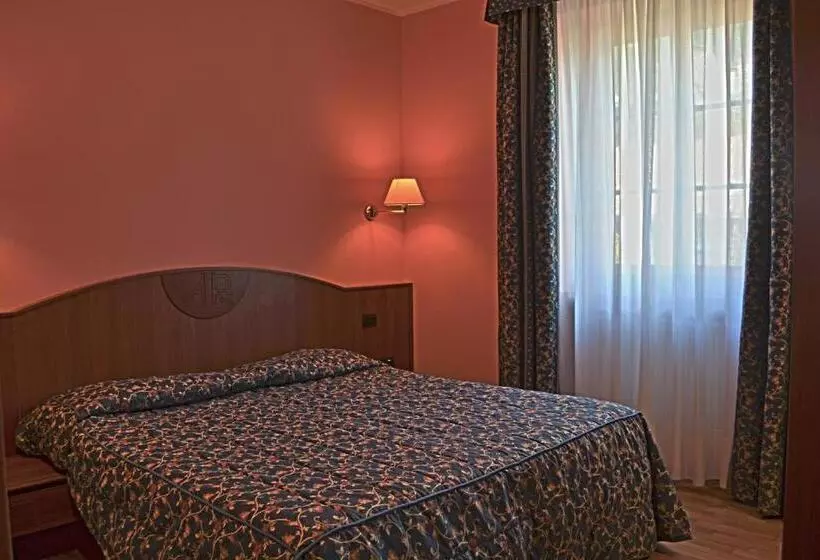 בית מלון כפרי Albergo Italia