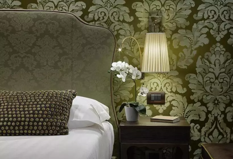 هتل Americandinesen