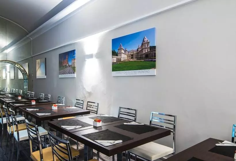 Green Class Hotel Astoria